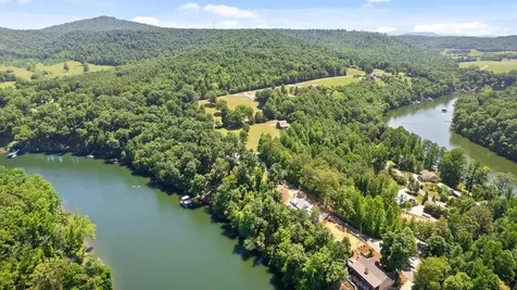 300 Chandler Road Doyle TN 38559