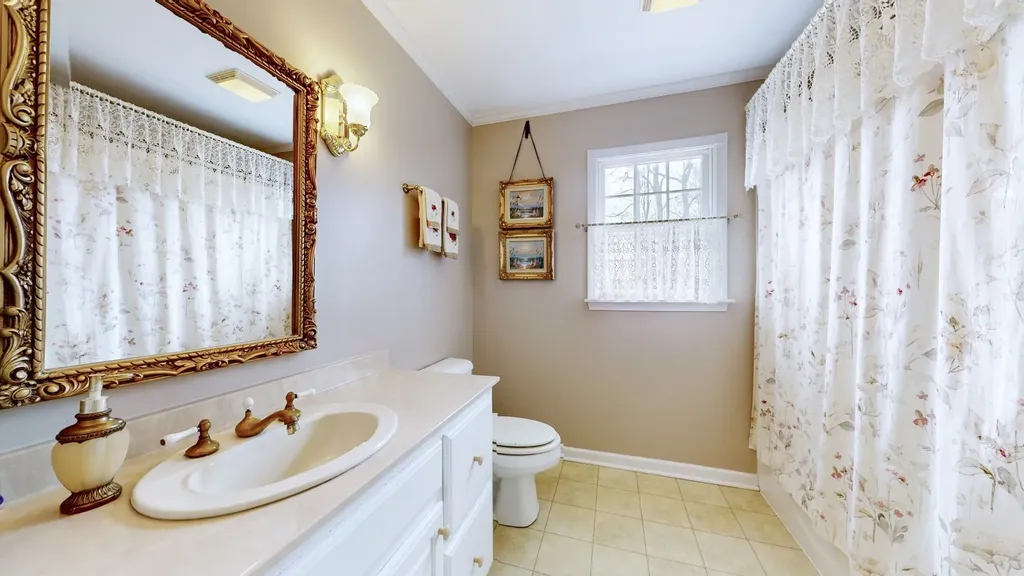 3883 Dobbins Pike Portland TN 37148