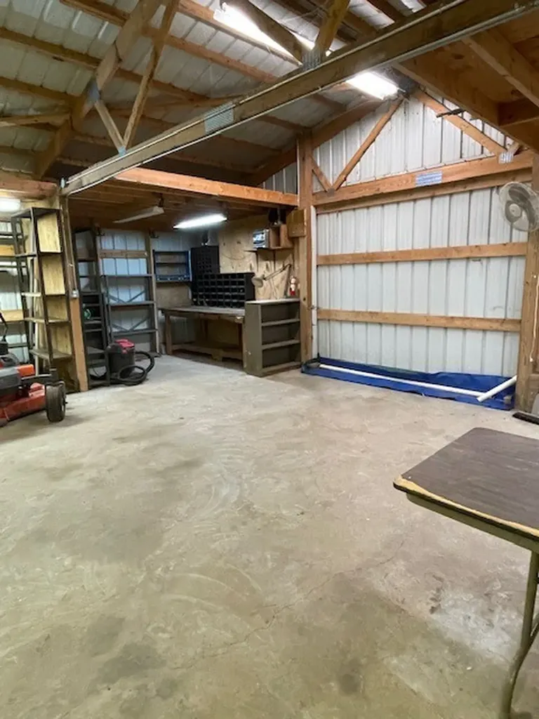 3883 Dobbins Pike Portland TN 37148