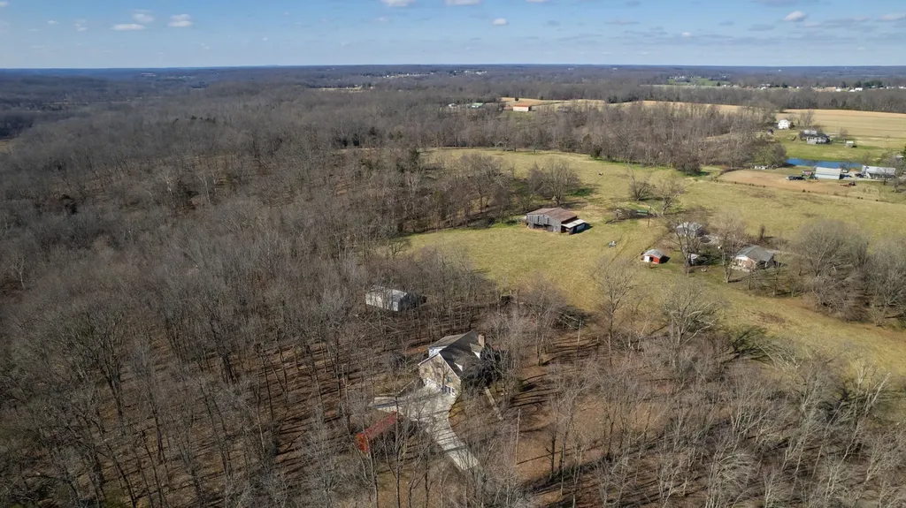 3883 Dobbins Pike Portland TN 37148
