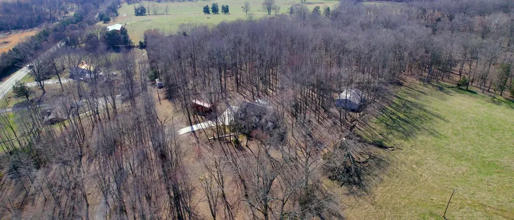 3883 Dobbins Pike Portland TN 37148