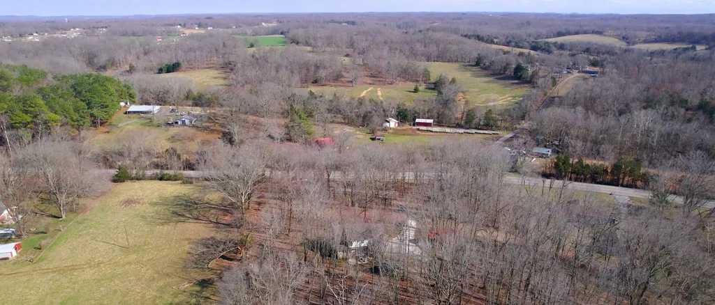 3883 Dobbins Pike Portland TN 37148