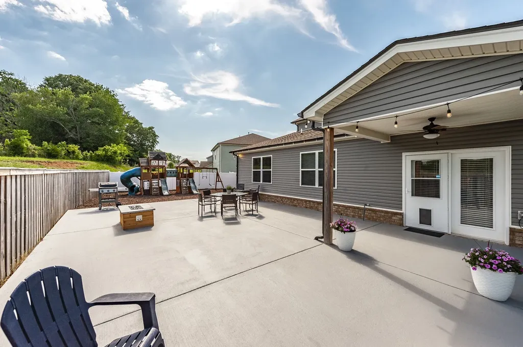 1274 Chelseas Way Cross Plains TN 37049