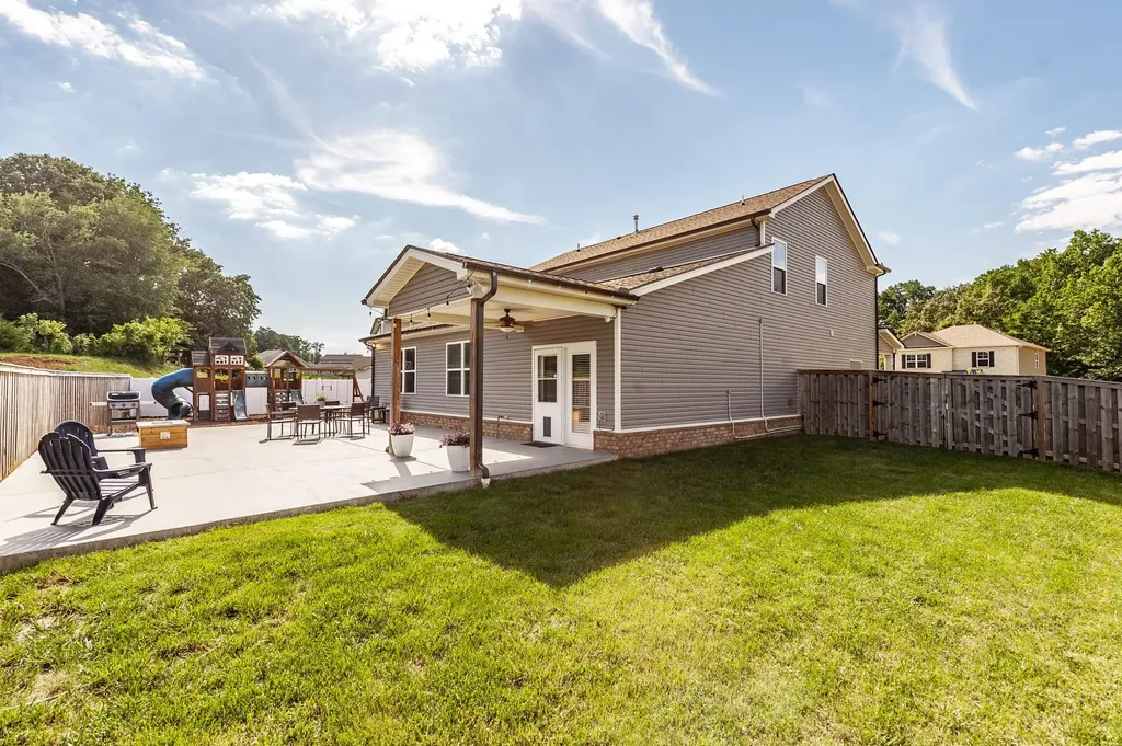 1274 Chelseas Way Cross Plains TN 37049