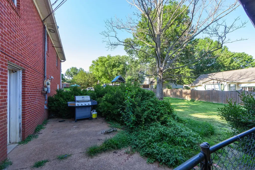 624 N 30th Avenue Humboldt TN 38343