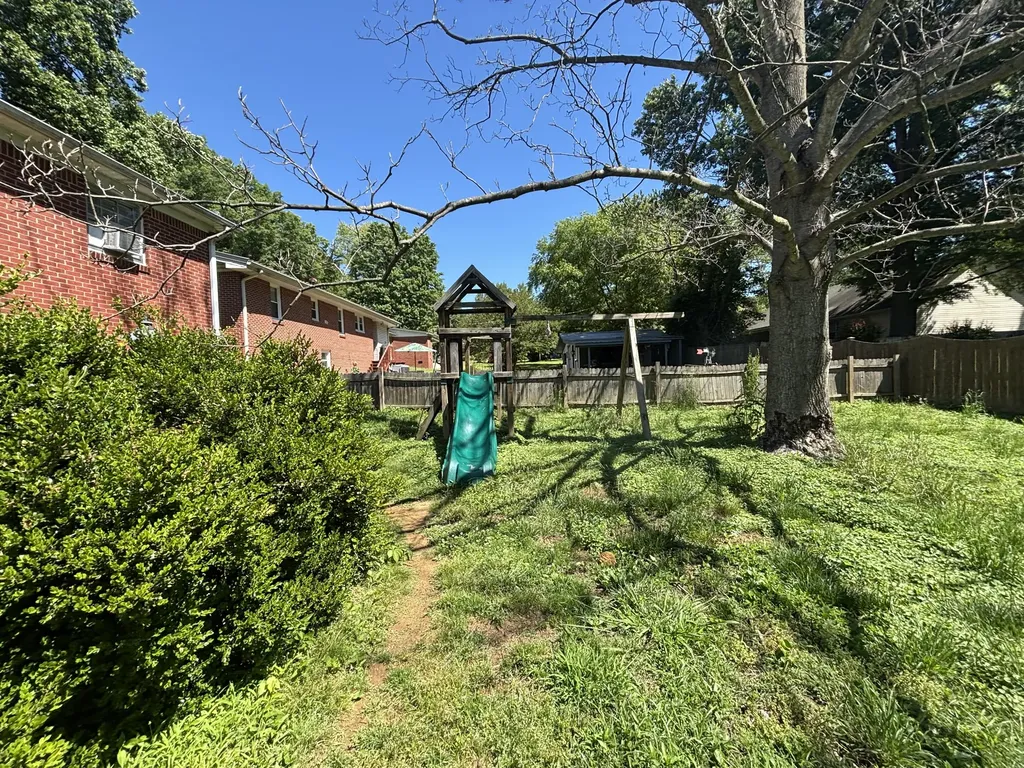 624 N 30th Avenue Humboldt TN 38343
