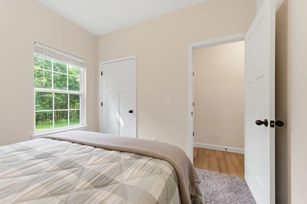 896 Hawkins Road White Bluff TN 37187