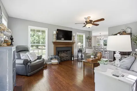 131 Pin Oaks Lane Hohenwald TN 38462