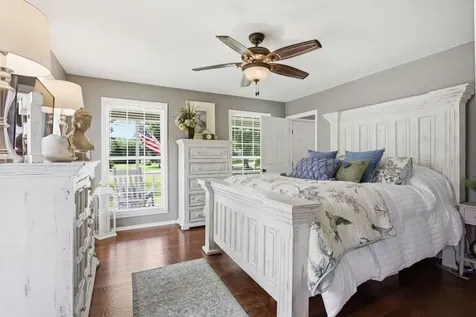 131 Pin Oaks Lane Hohenwald TN 38462