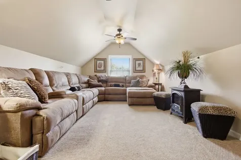 131 Pin Oaks Lane Hohenwald TN 38462