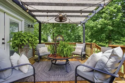 131 Pin Oaks Lane Hohenwald TN 38462
