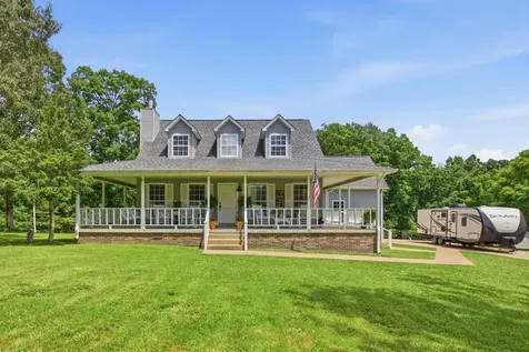 131 Pin Oaks Lane Hohenwald TN 38462