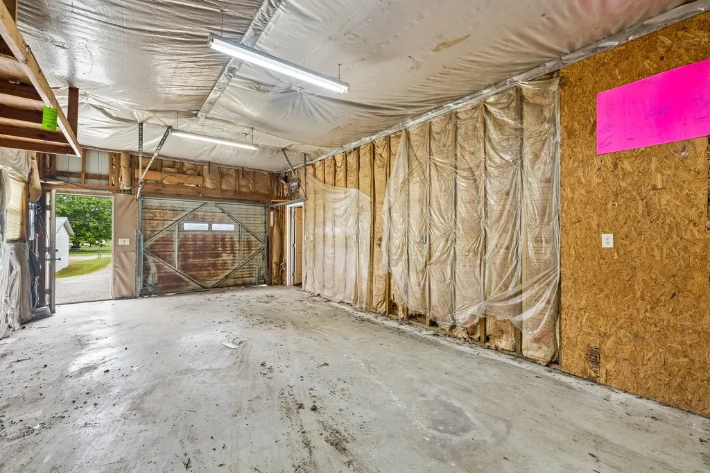 551 W 1st Street Hillsboro TN 37342