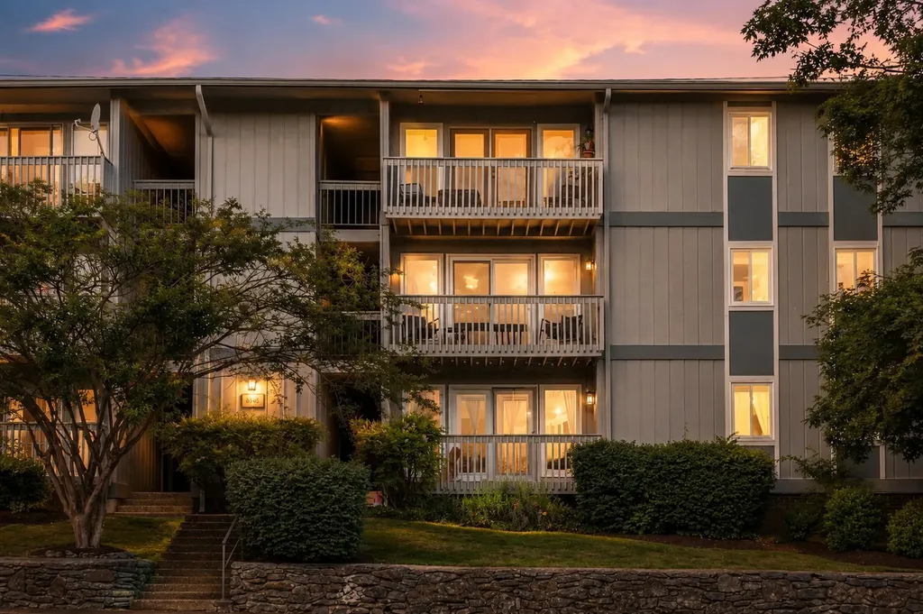 21 Vaughns Gap Road Nashville TN 37205