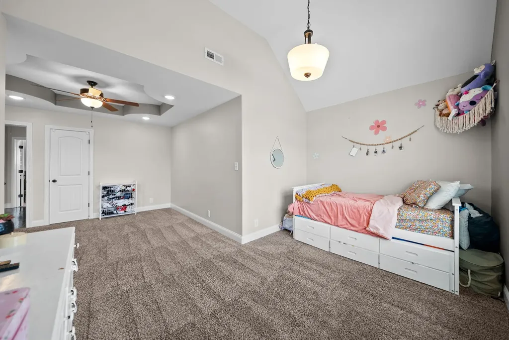 295 Castleton Court Clarksville TN 37043