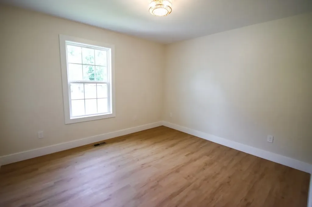 154 Janice Sparta TN 38583