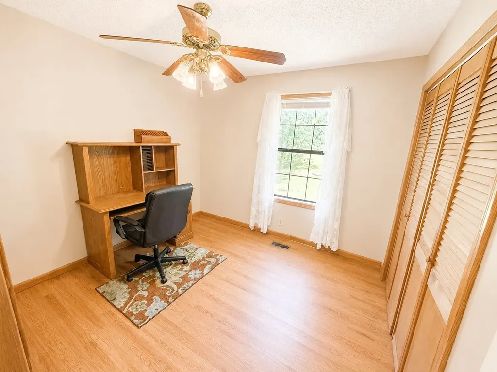 875 New Friendship Road Buena Vista TN 38318