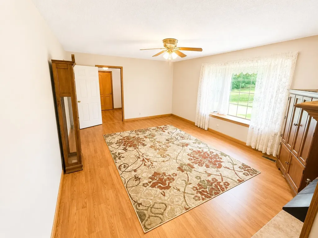 875 New Friendship Road Buena Vista TN 38318