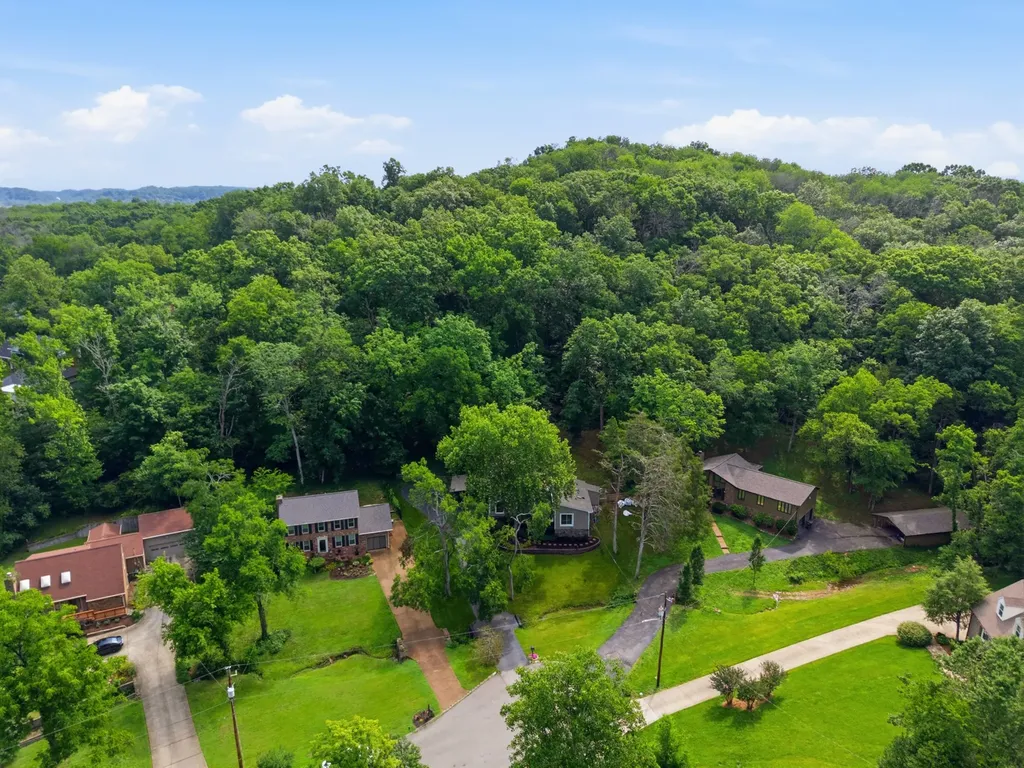 7057 Cotton Blossom Lane Nashville TN 37221