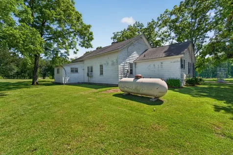 697 Bottom Road Palmer TN 37365