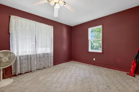 697 Bottom Road Palmer TN 37365