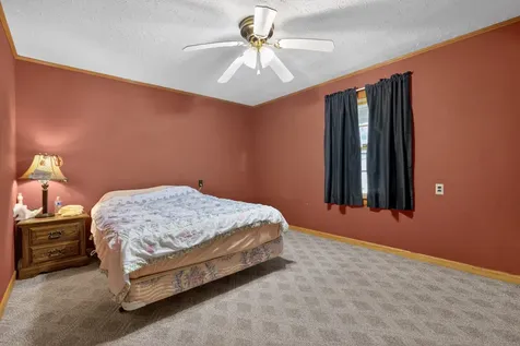 697 Bottom Road Palmer TN 37365