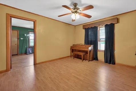697 Bottom Road Palmer TN 37365