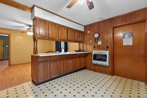 697 Bottom Road Palmer TN 37365