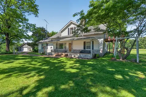 697 Bottom Road Palmer TN 37365