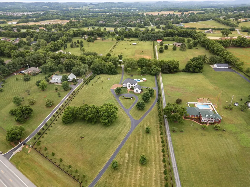 2620 Goose Creek Bypass Franklin TN 37064