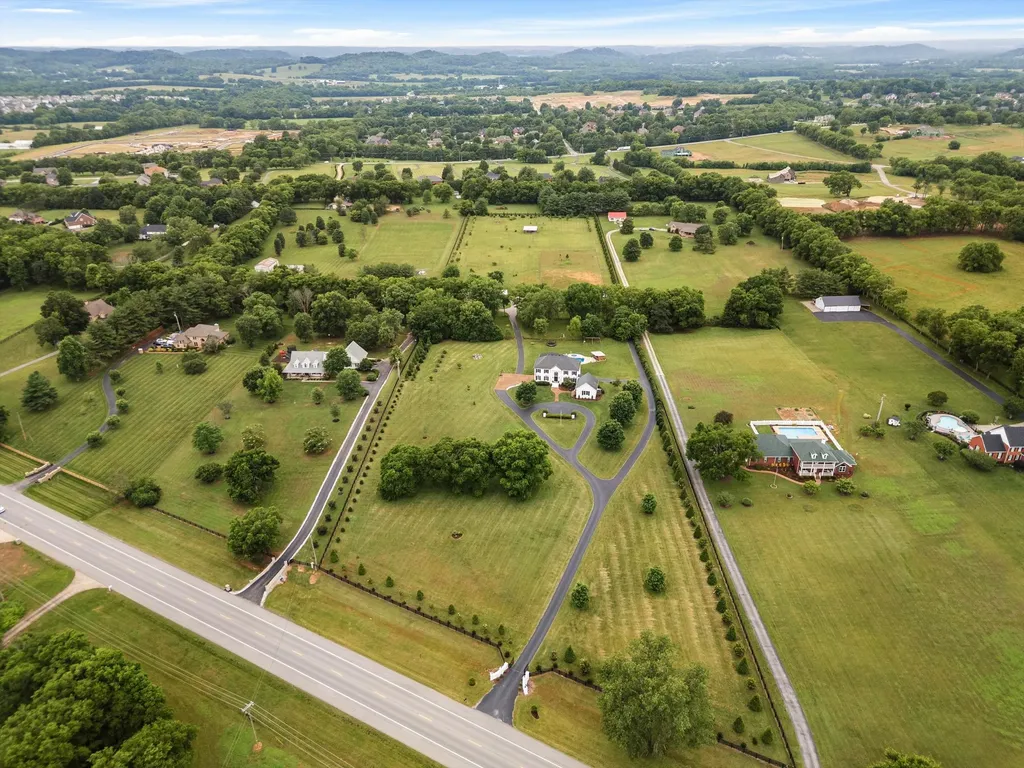 2620 Goose Creek Bypass Franklin TN 37064