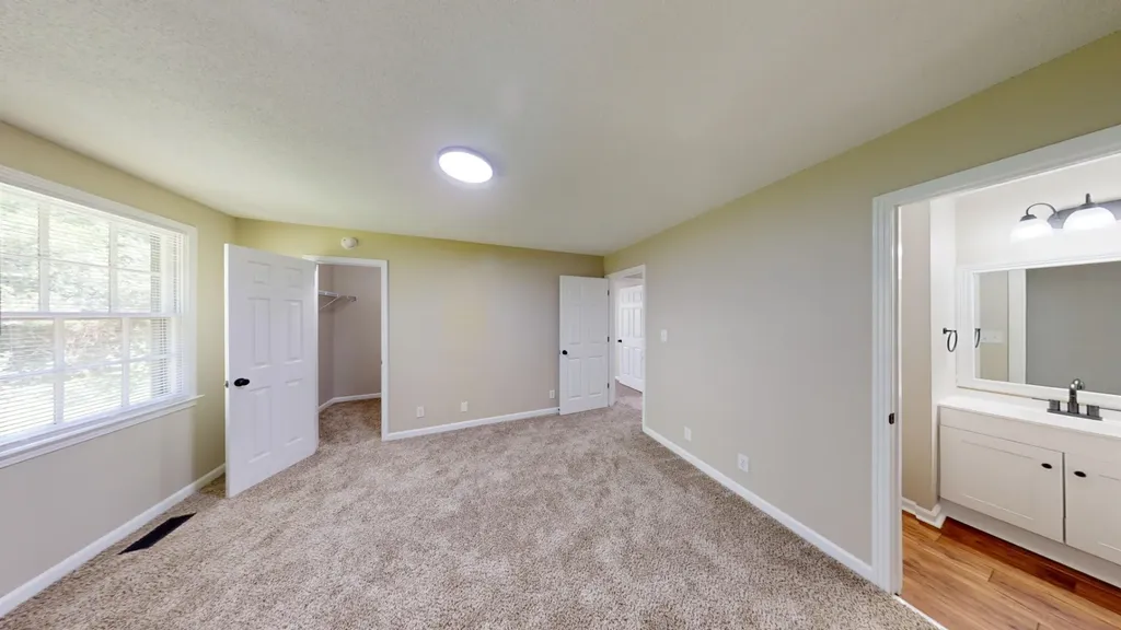 1487 Nichols Drive Clarksville TN 37042