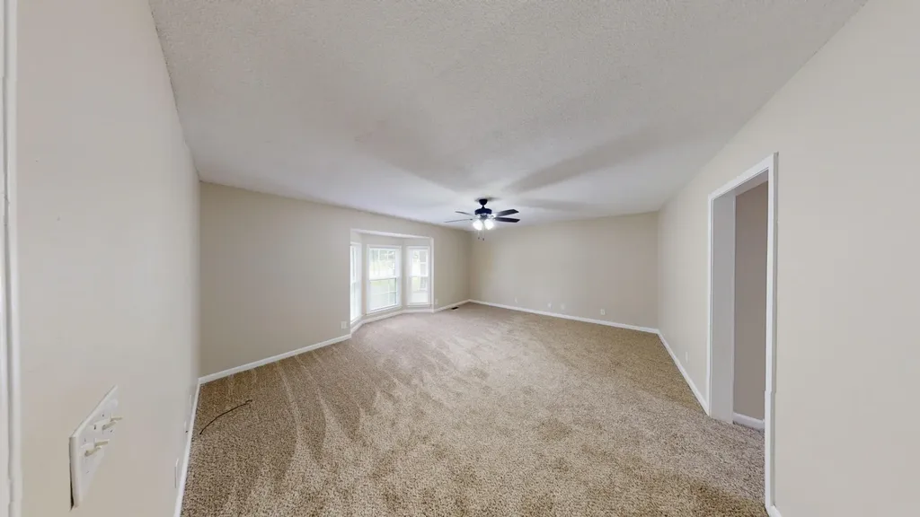 1487 Nichols Drive Clarksville TN 37042