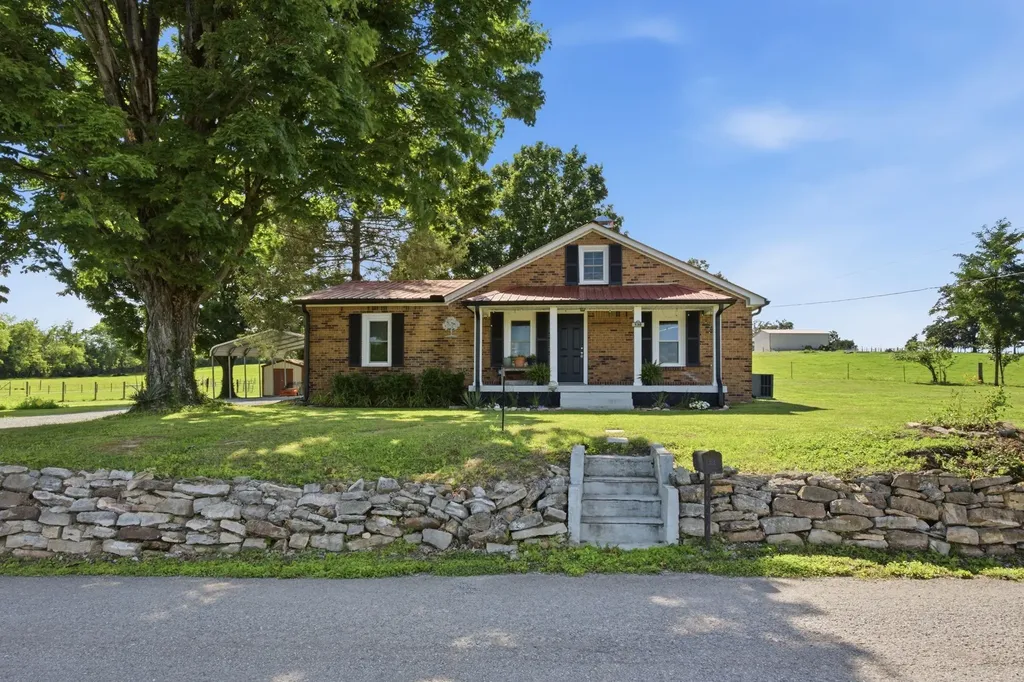 130 Harper Road Portland TN 37148