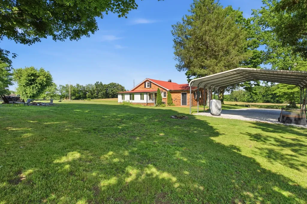 130 Harper Road Portland TN 37148