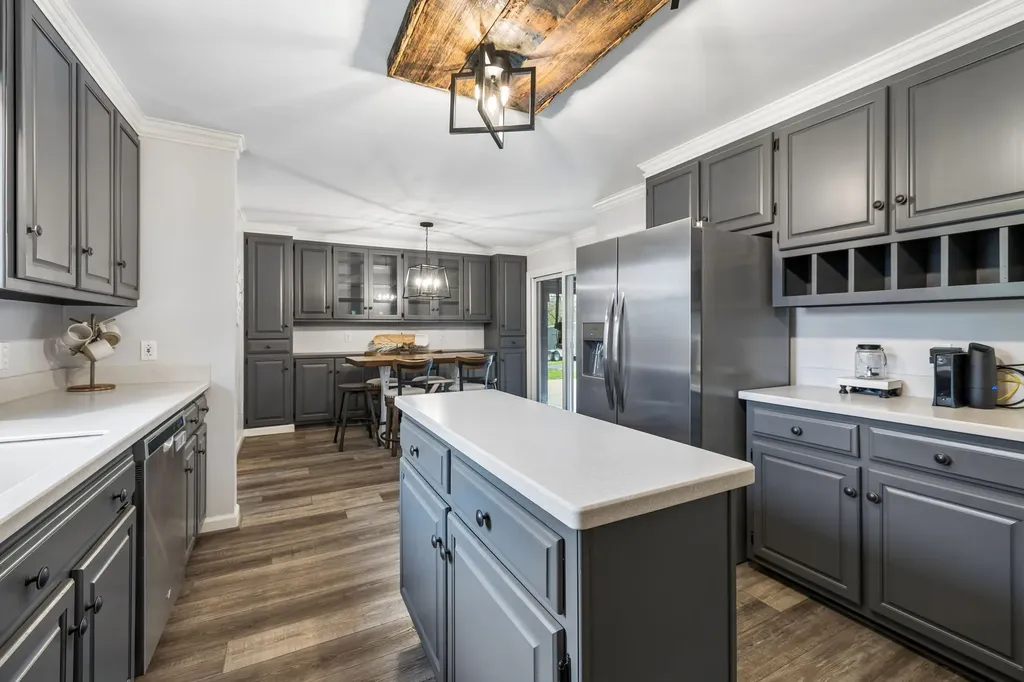 1141 John Sharp Road Columbia TN 38401