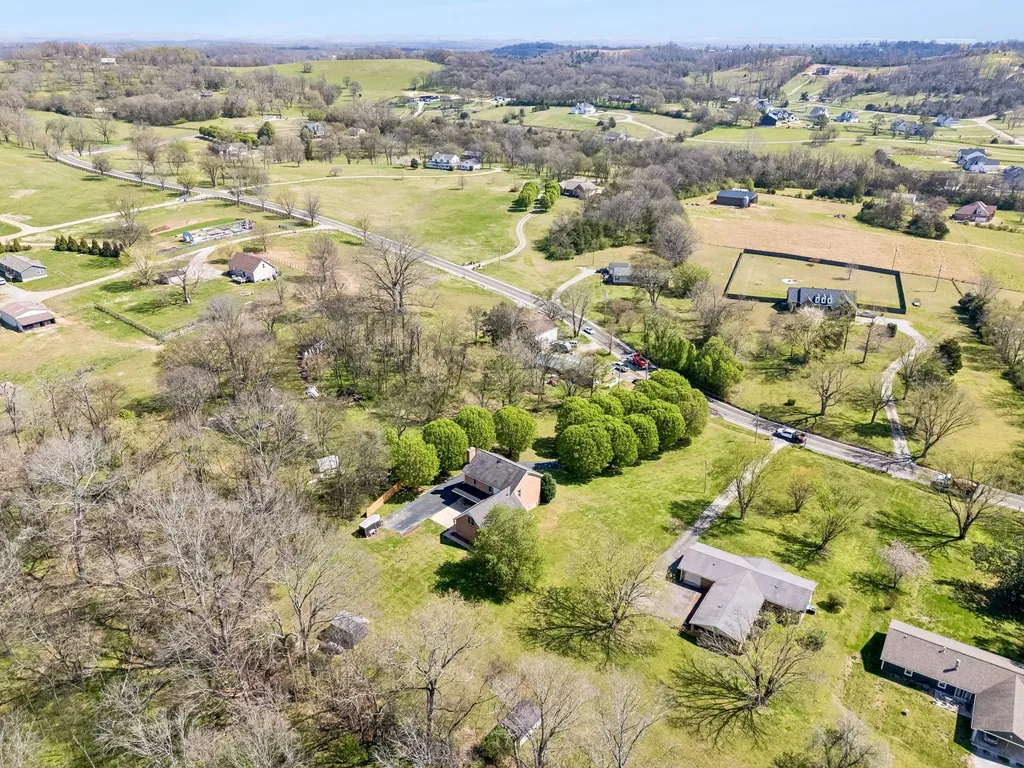 1141 John Sharp Road Columbia TN 38401