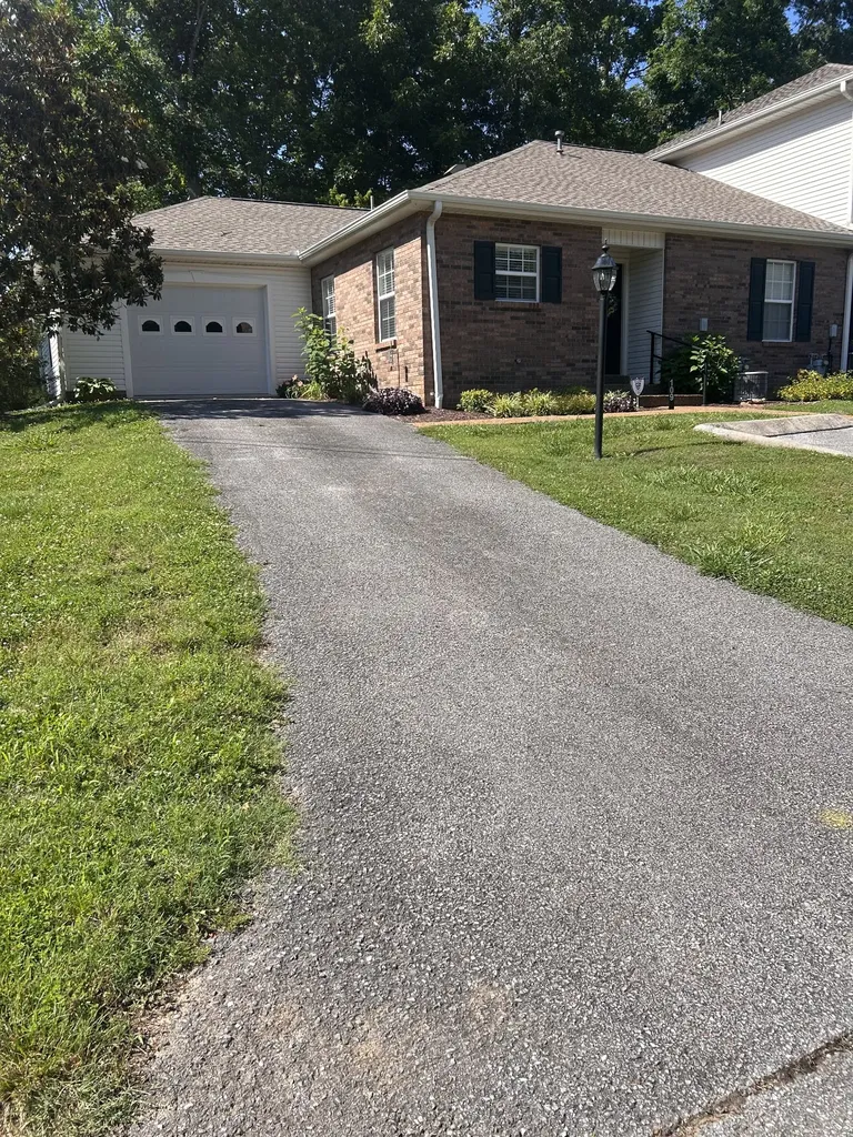 109 Eastdale Lane Dickson TN 37055