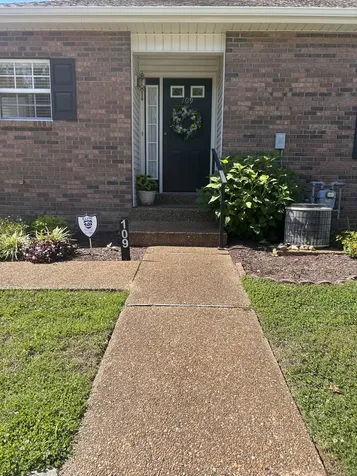 109 Eastdale Lane Dickson TN 37055