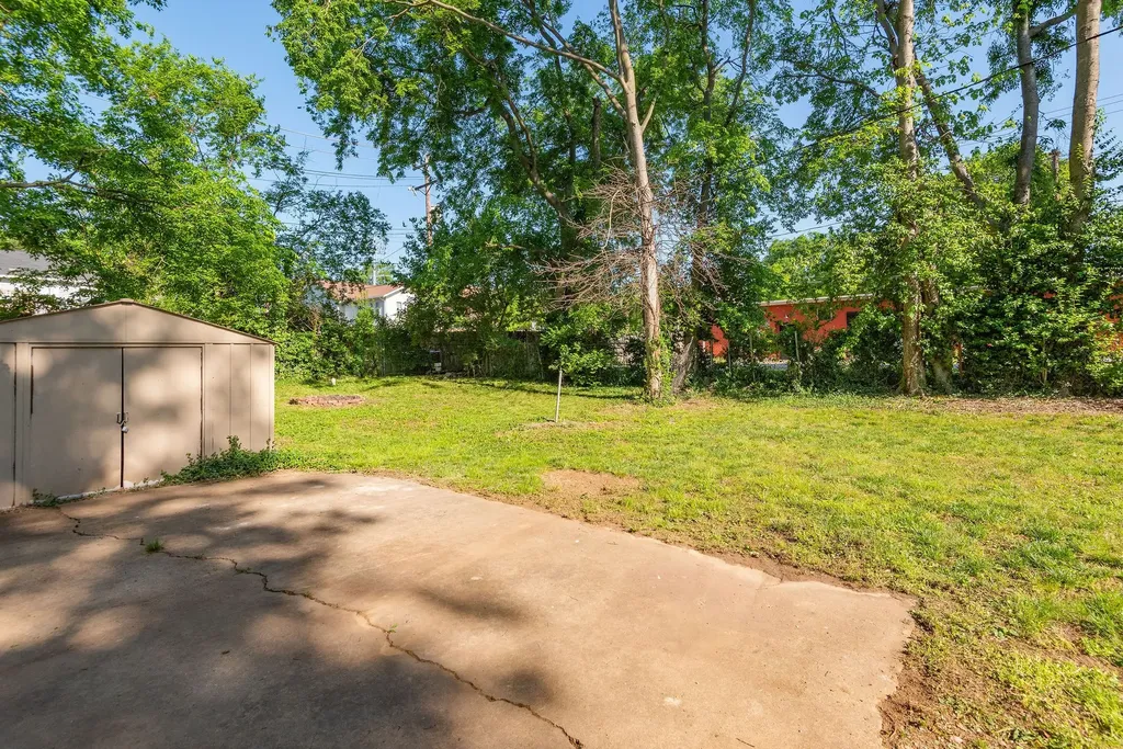 1220 Meridian Street Nashville TN 37207