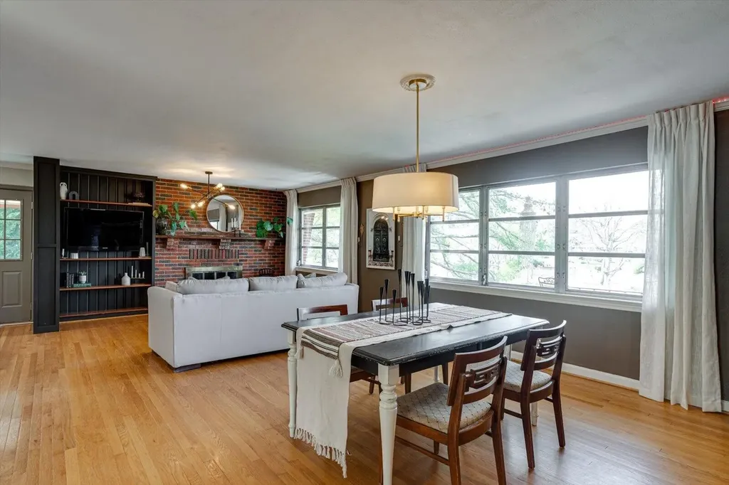 1402 John Ross Road Chattanooga TN 37412