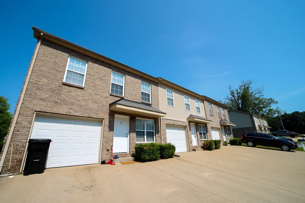 107 Sango Place Villas Drive Clarksville TN 37043