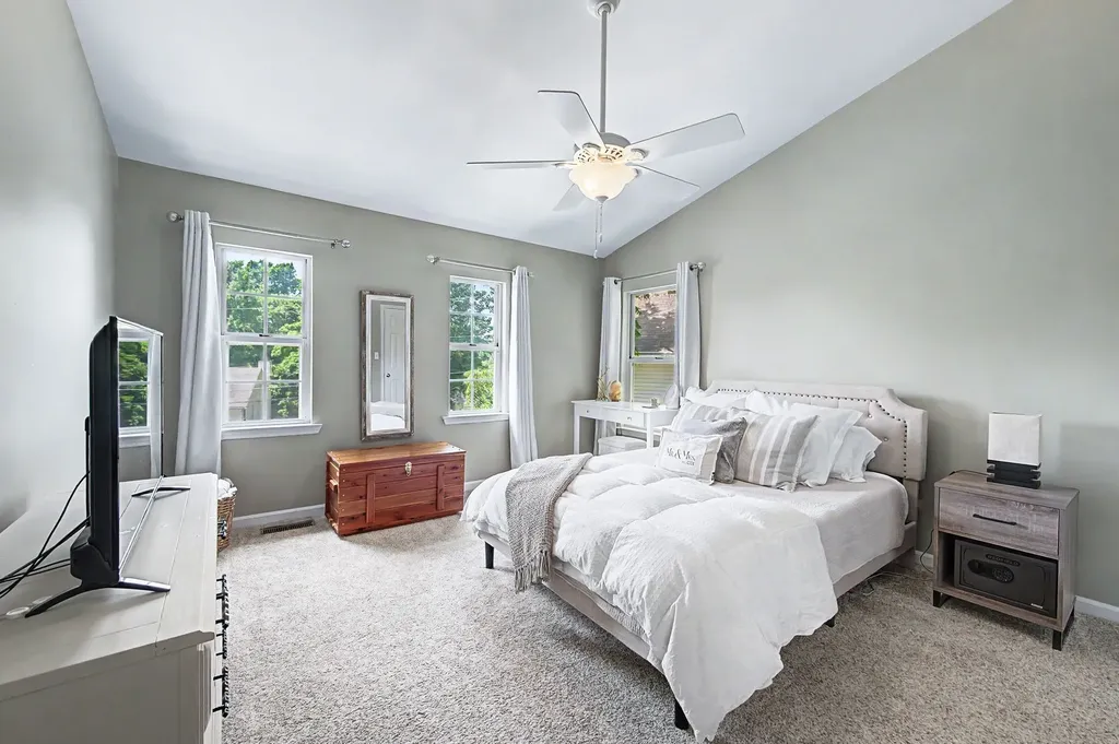 133 Northlake Drive Hendersonville TN 37075