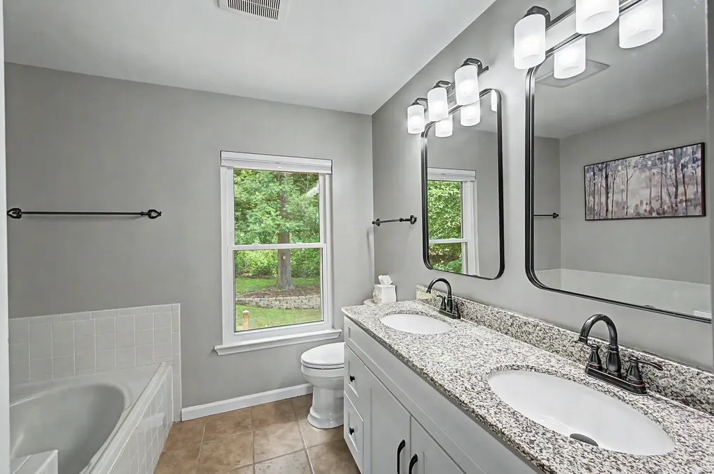 133 Northlake Drive Hendersonville TN 37075