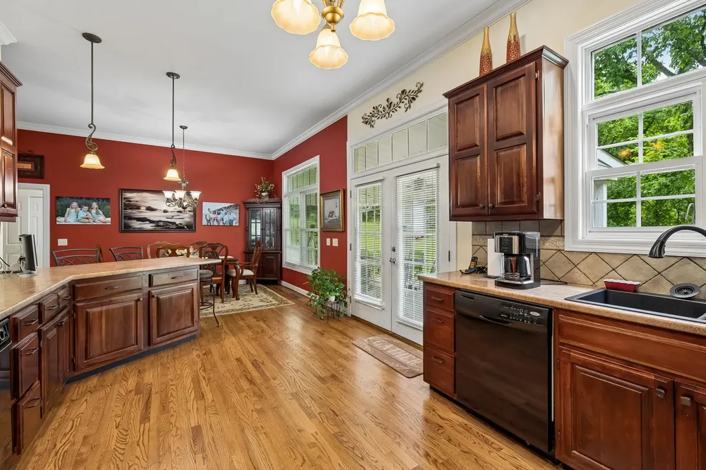 25002510 Chimney Springs Road Cookeville TN 38506