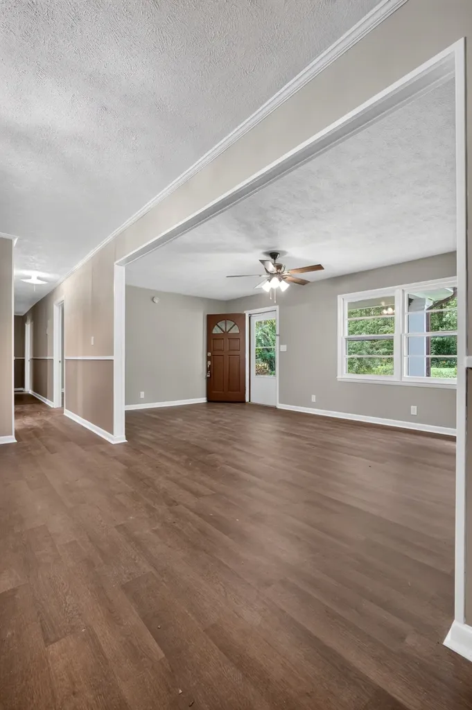 2385 Midway Road Smithville TN 37166