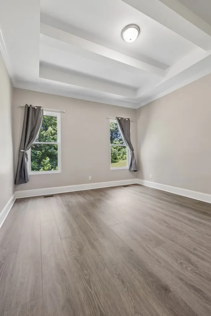 4530 General Forest Circle Bon Aqua TN 37025