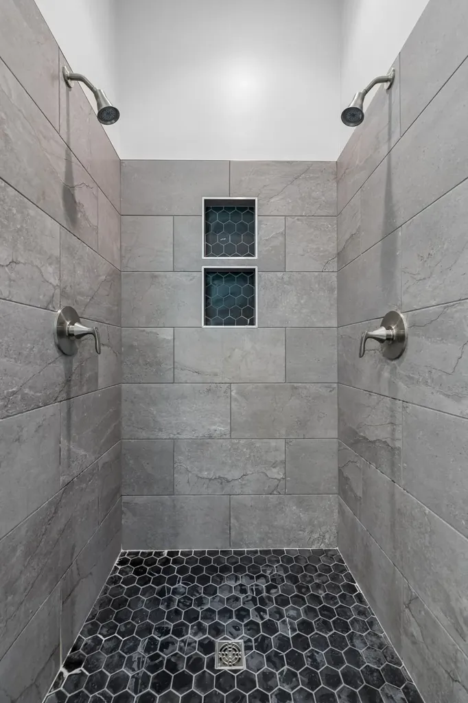 4530 General Forest Circle Bon Aqua TN 37025