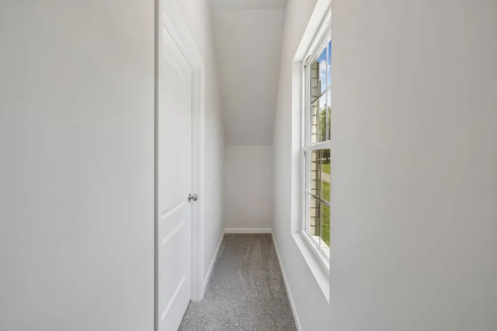 4530 General Forest Circle Bon Aqua TN 37025