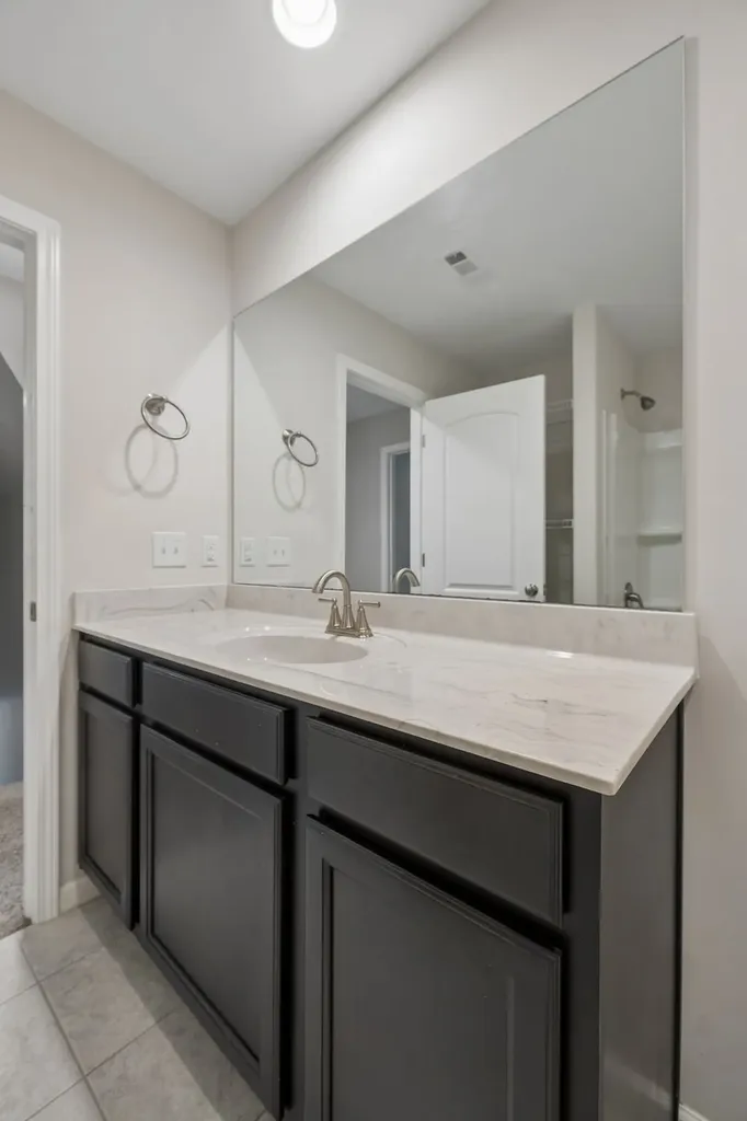 4530 General Forest Circle Bon Aqua TN 37025